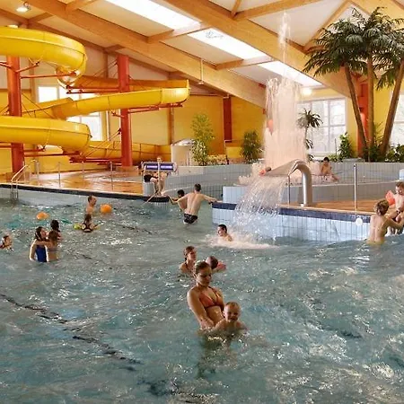 - Apartmenthaus Mit 4* 네우루핀