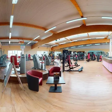 - Apartmenthaus Mit 아파트